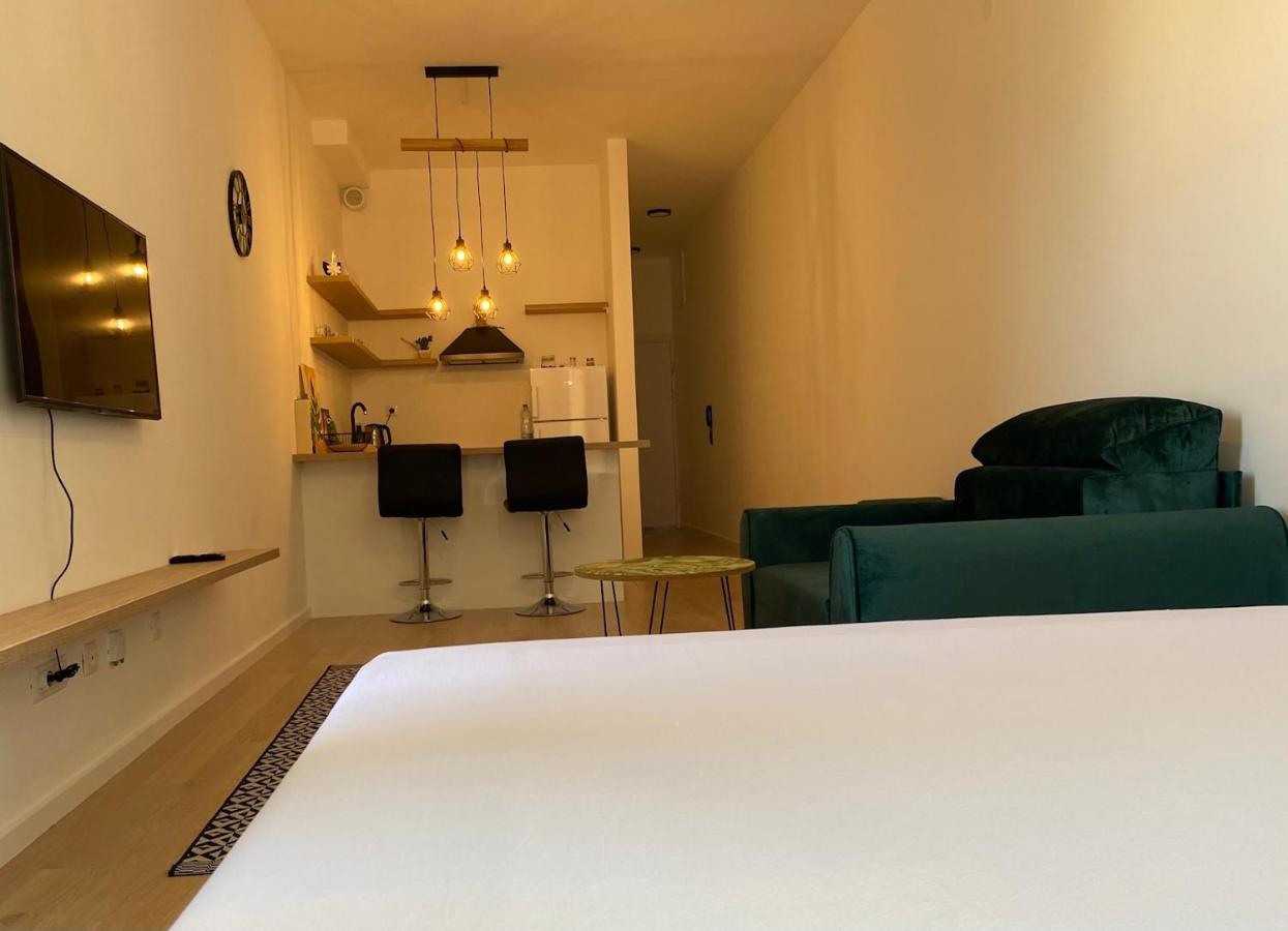 Emza Sea View Apartment Bar Bagian luar foto